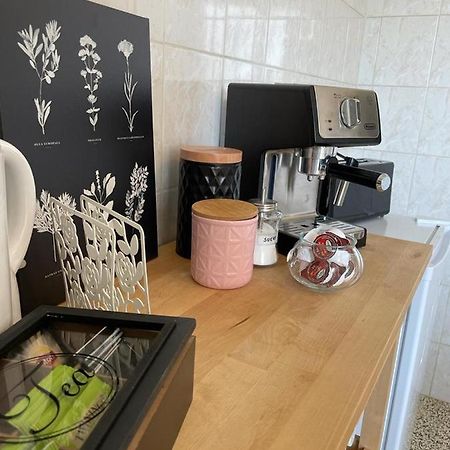 Appartement Dans Un Beau Quartier A Anderlecht Brussels Luaran gambar